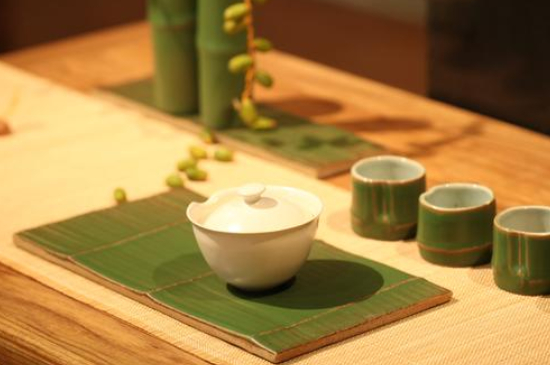 綠茶碧螺春怎么泡簡(jiǎn)易步驟，沖泡碧螺春的十二步驟口訣