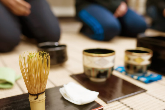 女人喝茶要行扣茶禮嗎，叩茶禮女士能用嗎？