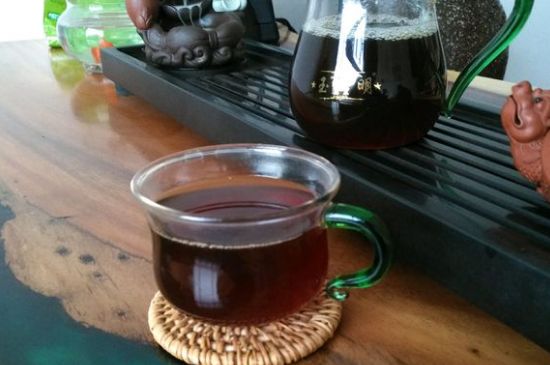 正常下一斤茶葉能喝多久，一個人一般一個月喝多少茶葉