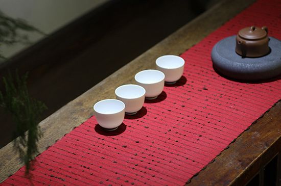 喝茶茶桌上的禮儀有哪些，泡茶待客十大禮儀不可不做！