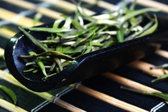 老茶和新茶哪個(gè)好，老茶好喝還是新茶好喝