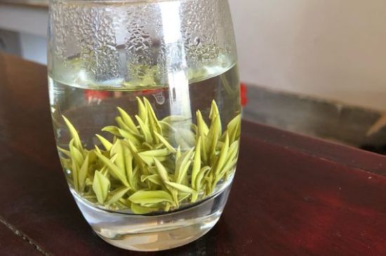 安吉白茶夏天怎么保存，安吉白茶能冷凍儲存嗎？