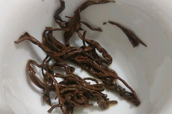 茶葉過期5年了但沒開封，茶葉放久了能喝嗎