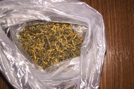 金駿眉染色鑒別帶圖，金駿眉染色如何分辨