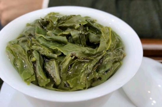 用紙巾辨別香精鐵觀音，鐵觀音香精如何分辨方法