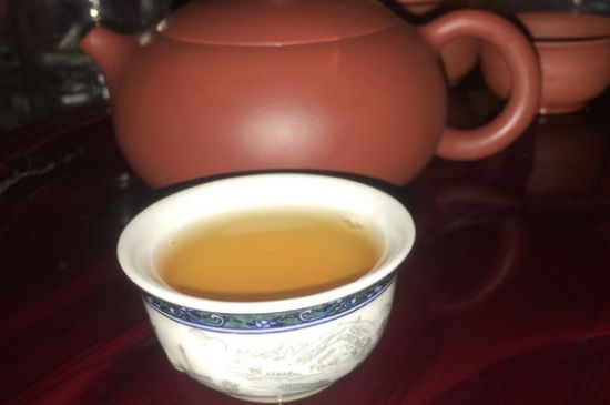 200一斤的茶葉算不算好，兩百一斤買的是中低檔茶