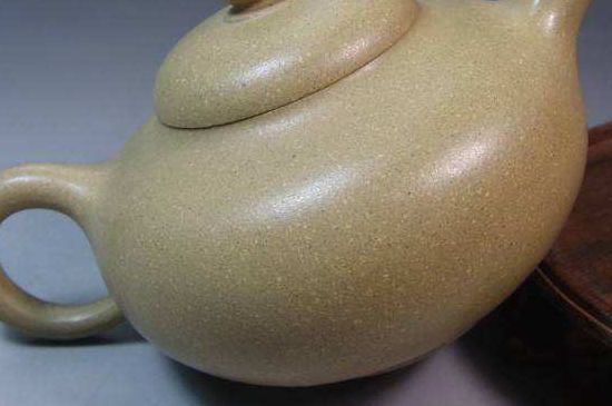 一把真正的本山綠泥壺最低多少錢(qián)，什么價(jià)格能買(mǎi)到本山綠泥紫砂壺？