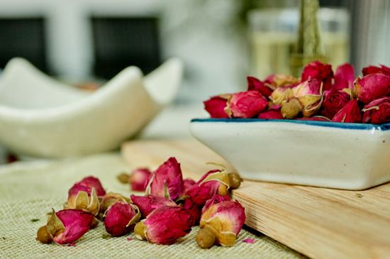 干玫瑰花泡水放幾顆，玫瑰花泡水一次放幾朵？