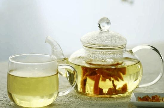 祛濕最有效的泡花茶，濕氣重適合泡什么花茶？