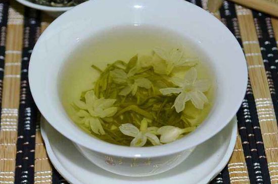 碧潭飄雪是什么檔次的茶，碧潭飄雪屬于什么檔次？