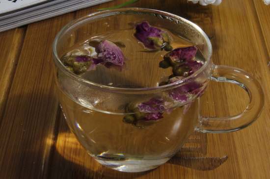 怎么判斷玫瑰花茶好不好，玫瑰花茶怎么樣鑒別