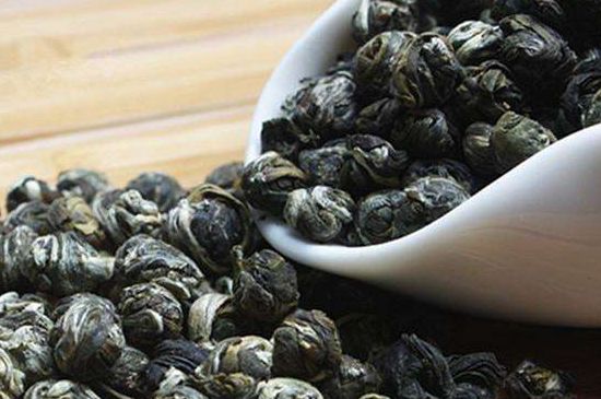 茉莉龍珠什么季節(jié)喝，夏天適合喝茉莉龍珠茶