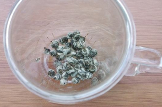 茉莉龍珠茶男人能喝嗎，男性夏季可以喝龍珠茶嗎