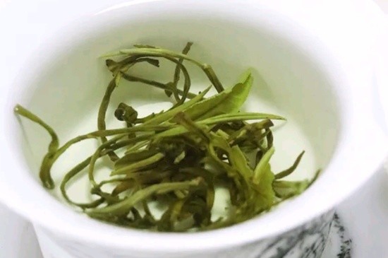 茉莉香珠跟龍珠有什么區(qū)別嗎，茉莉龍珠和茉莉香珠那個好？