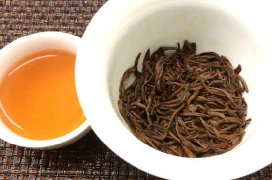 新茶和陳茶的區(qū)別，新茶和陳茶的介紹