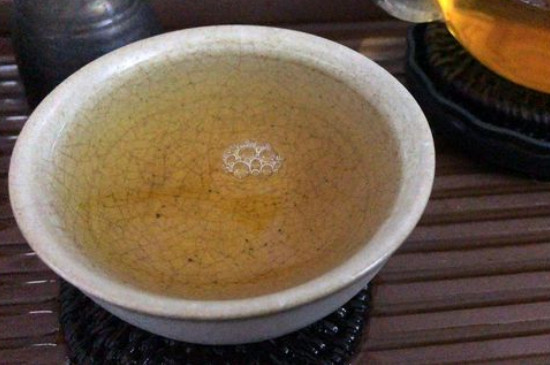 怎么鑒別建盞化學(xué)釉，真假建盞的對(duì)比與辨別