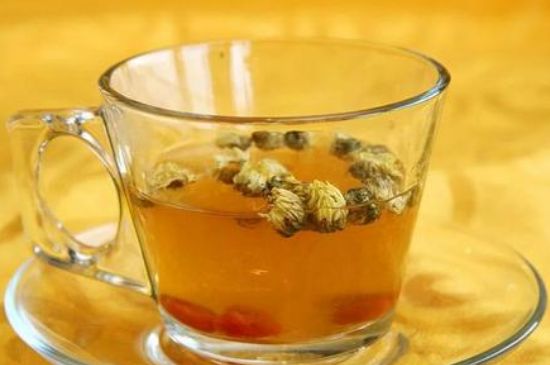 菊花茶的最佳搭配有哪幾樣，菊花茶和什么搭配喝效果好？