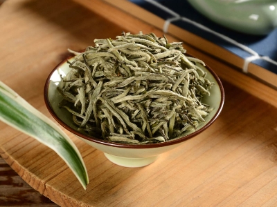 白茶煮好還是泡好喝，老白茶是泡還是煮？