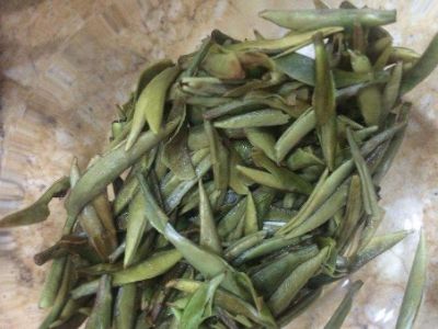 大紅袍好還是白茶好，福鼎白茶和大紅袍哪個貴？