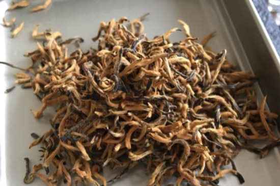 金駿眉不適合什么人，金駿眉的功效與禁忌