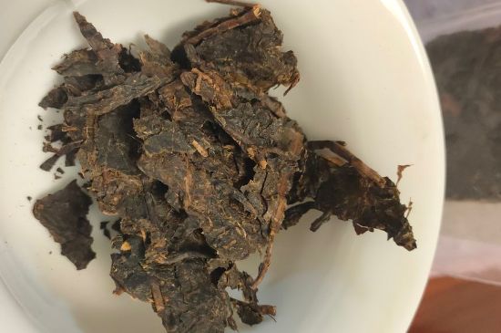 一天什么時候喝黑茶最好，喝黑茶一天最佳時間和季節(jié)