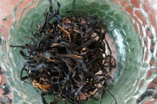 女人晚上喝紅茶好嗎，女人紅茶啥時候喝最好？