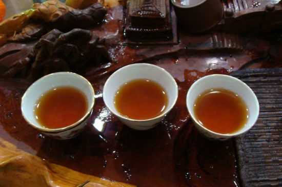 大紅袍四大品種有哪些，大紅袍的種類和著名品種特點(diǎn)介紹