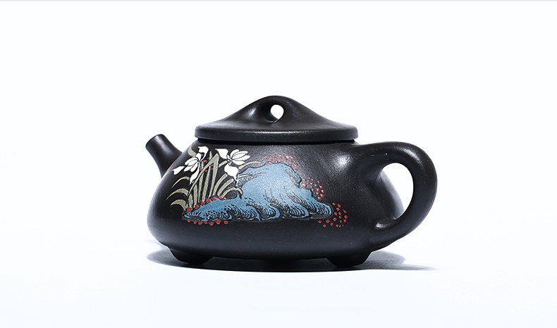 石瓢手工紫砂壺，精致典雅紫砂壺